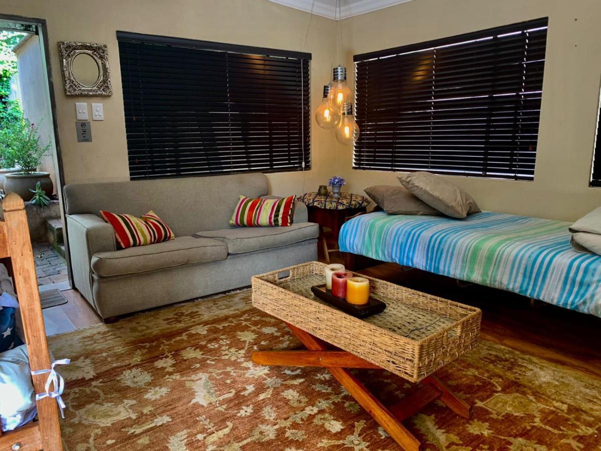 Douglas Villas Tzaneen Bagian luar foto