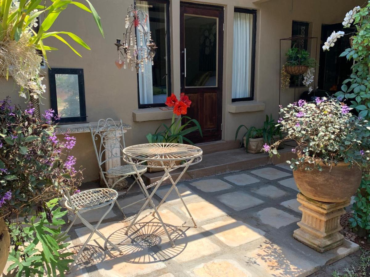 Douglas Villas Tzaneen Bagian luar foto